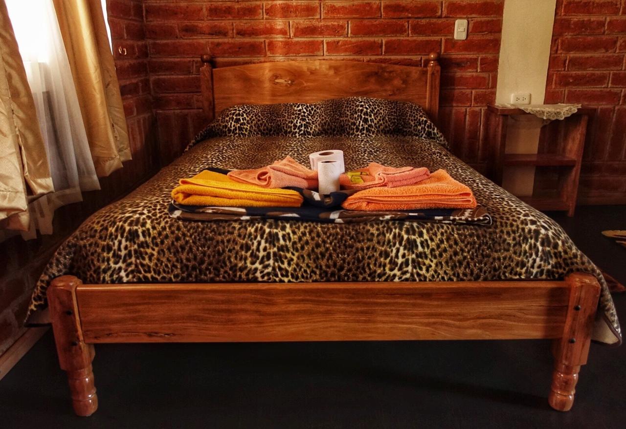 Hostal El Vaquero Chugchilán Extérieur photo
